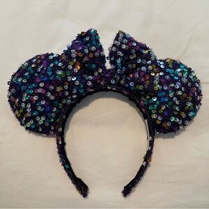 Park Hopper Design Purple/ Sequin Ears